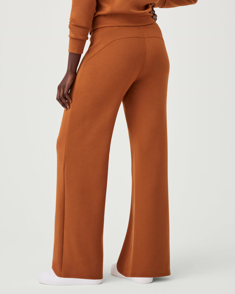 Spanx Airessentials Wide Leg Pant - Butterscotch – Mine and Yours Boutique